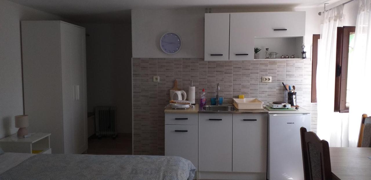 Guesthouse Loncar Plitvicka Jezera Bagian luar foto