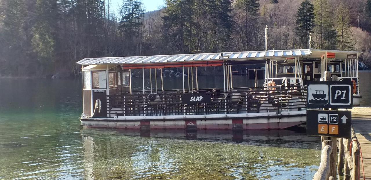 Guesthouse Loncar Plitvicka Jezera Bagian luar foto