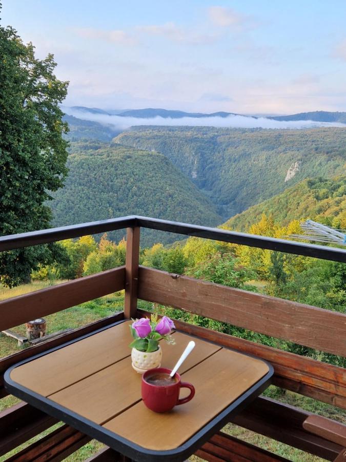Guesthouse Loncar Plitvicka Jezera Bagian luar foto