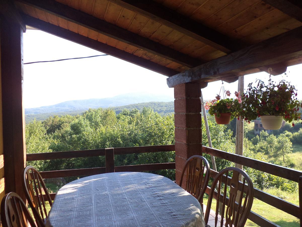 Guesthouse Loncar Plitvicka Jezera Bagian luar foto