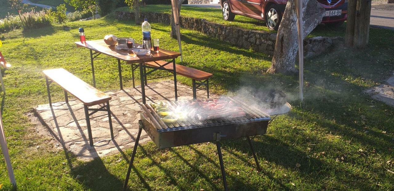 Guesthouse Loncar Plitvicka Jezera Bagian luar foto